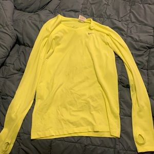 Nike long sleeve work out shirt